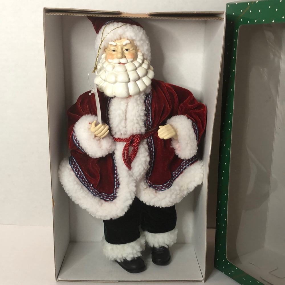 Dillards Trimmings Vintage Santa Claus Figurine NIB